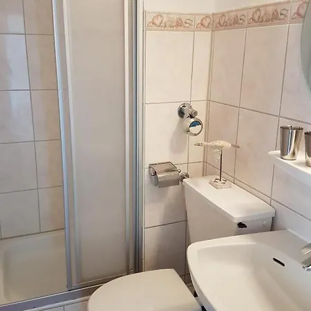 Strandhotel 69 דאהמה
