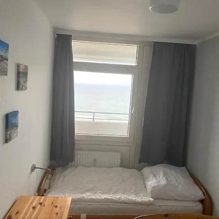 Strandhotel 69 * דאהמה